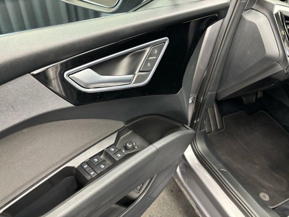 Audi Q4 e-tron 40 Attitude Sportback 5d