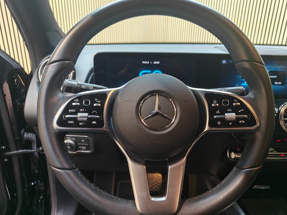 Mercedes EQB250 Progressive 5d
