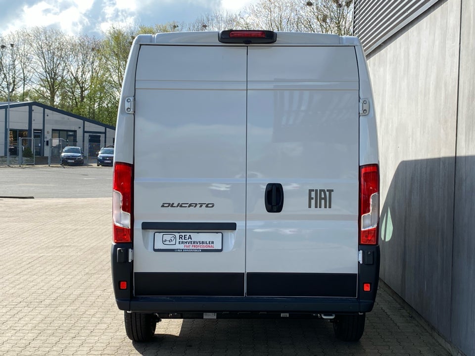 Fiat Ducato 35 Maxi 2,2 MJT 140 Kassevogn L3H2 Pro aut.