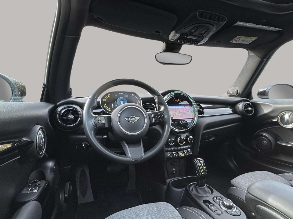 MINI Cooper SE Yours Trim 3d