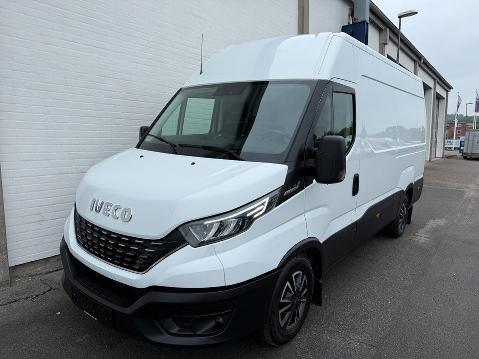 Iveco Daily 3,0 35S18 12m³ Van AG8