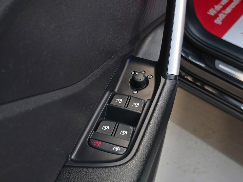 Audi Q2 1,4 TFSi 150 Sport S-tr. 5d