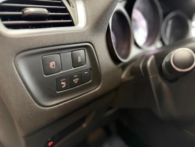 Citroën C4 1,6 BlueHDi 120 Feel EAT6 5d