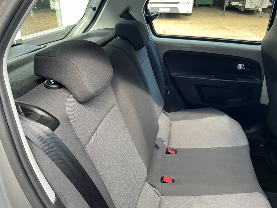 VW Up! 1,0 75 Move Up! 5d