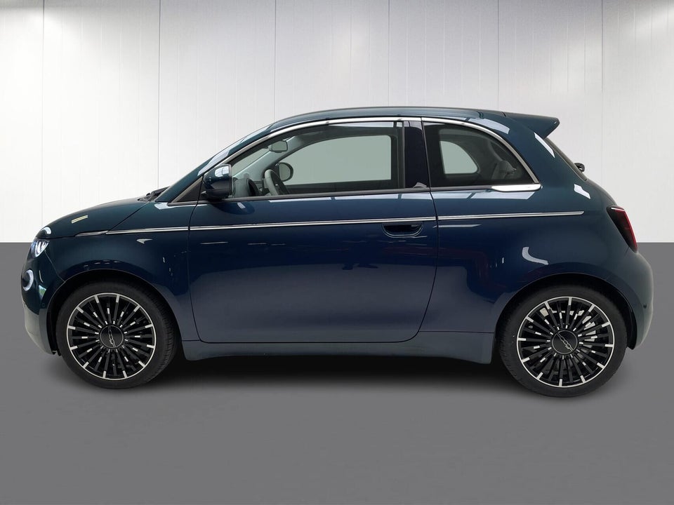 Fiat 500e 42 la Prima by Bocelli 3d