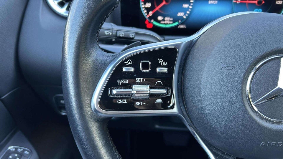 Mercedes EQA250 Progressive 5d