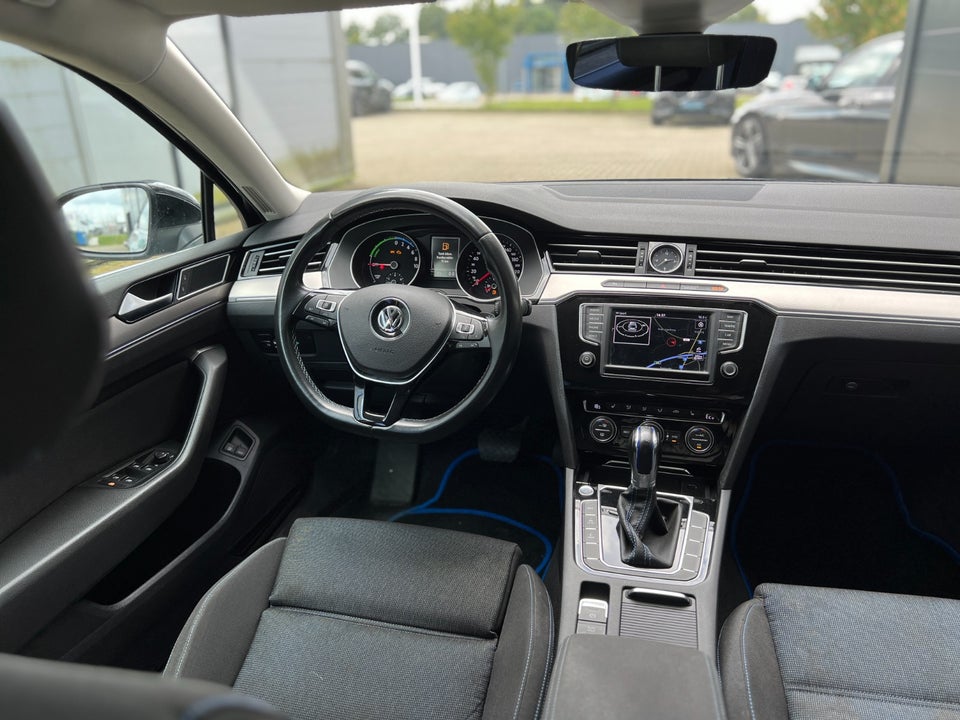 VW Passat 1,4 GTE Variant DSG 5d