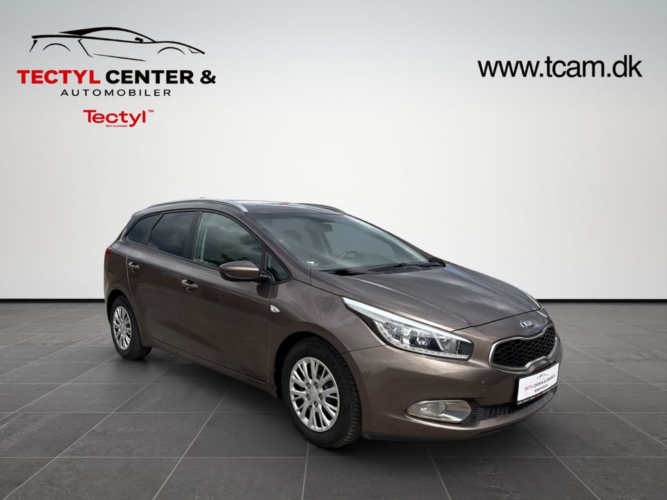 Kia Ceed 1,6 CRDi 128 Limited SW 5d