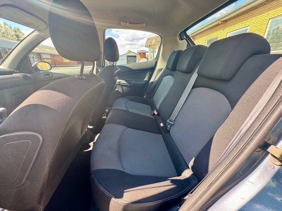 Peugeot 206 1,4 Edition 5d