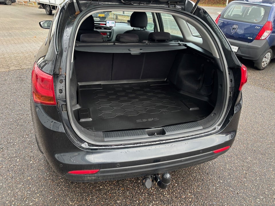 Kia Ceed 1,6 CRDi 136 Style+ Clim SW DCT 5d