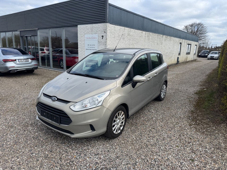 Ford B-MAX 1,0 SCTi 100 Titanium 5d