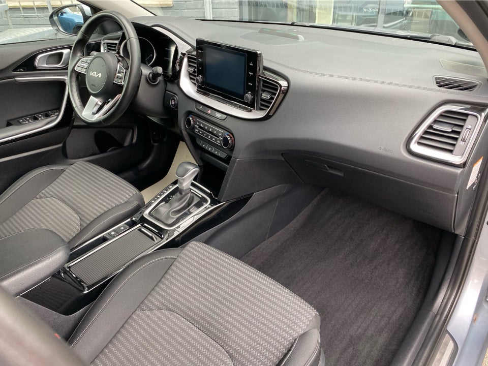 Kia Ceed 1,6 PHEV Prestige SW DCT 5d