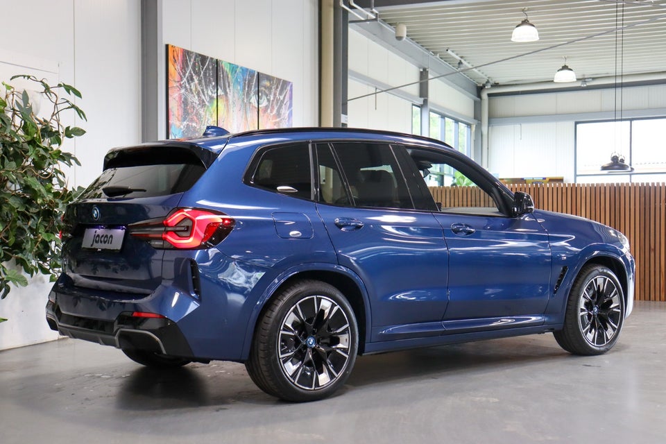 BMW iX3 Charged Plus M-Sport 5d