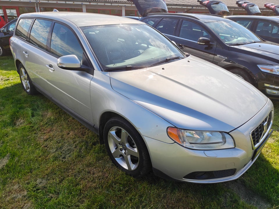 Volvo V70 2,0 Momentum 5d