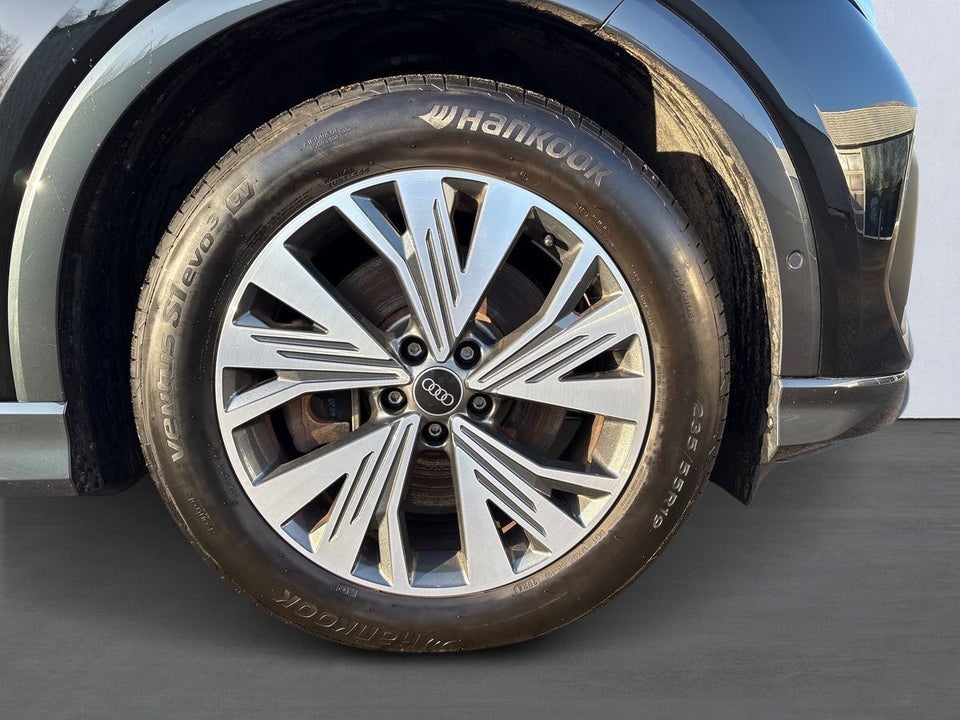 Audi Q4 e-tron 45 Progress 5d