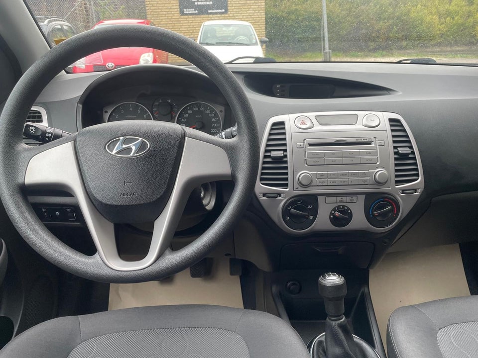 Hyundai i20 1,25 Classic 5d