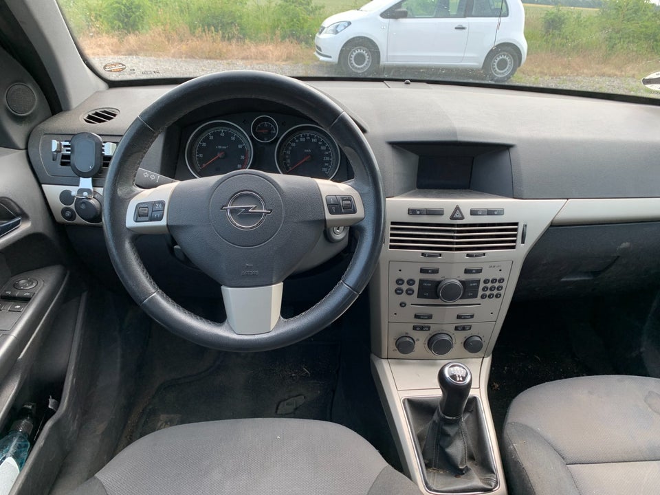 Opel Astra 1,6 16V 115 Enjoy Wagon 5d