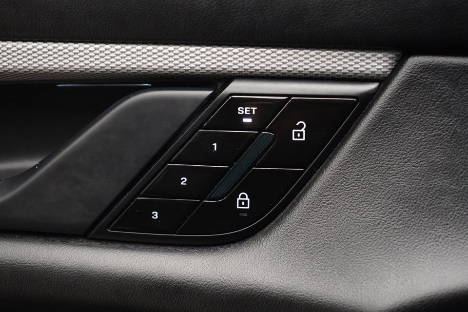 Porsche Taycan 4S Performance+ 4d