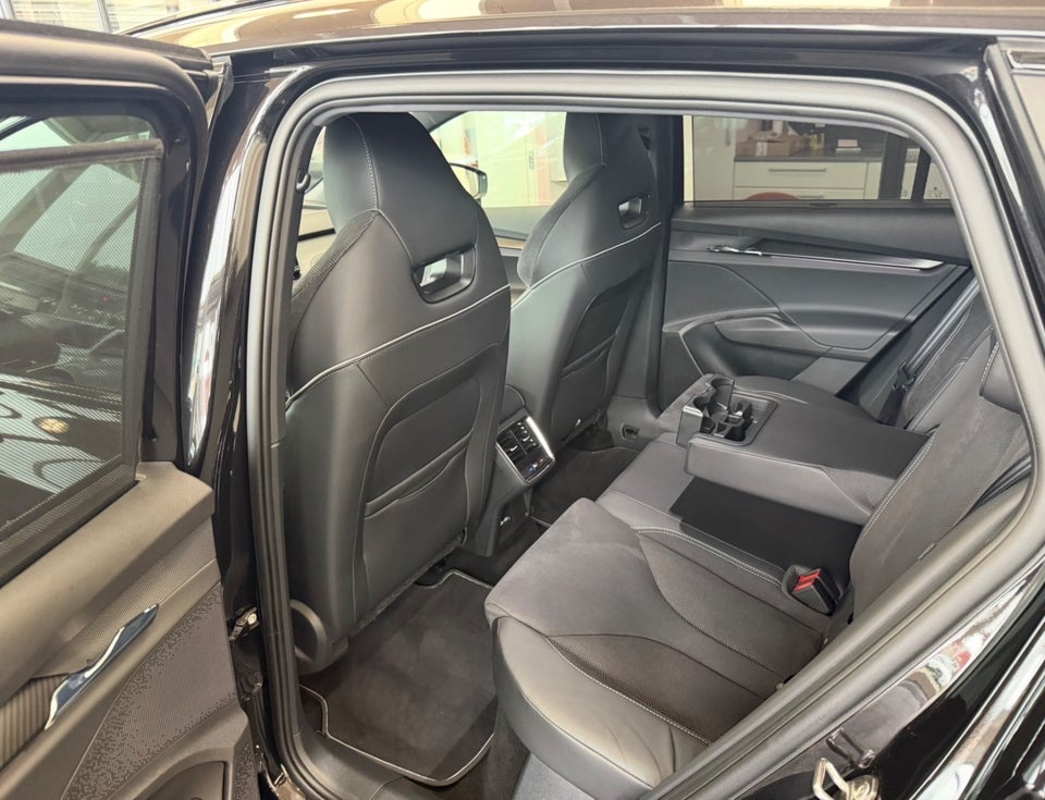 Skoda Enyaq 85 iV Sportline 5d