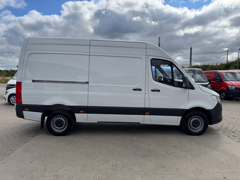 Mercedes Sprinter 316 2,2 CDi A2 Kassevogn aut. RWD