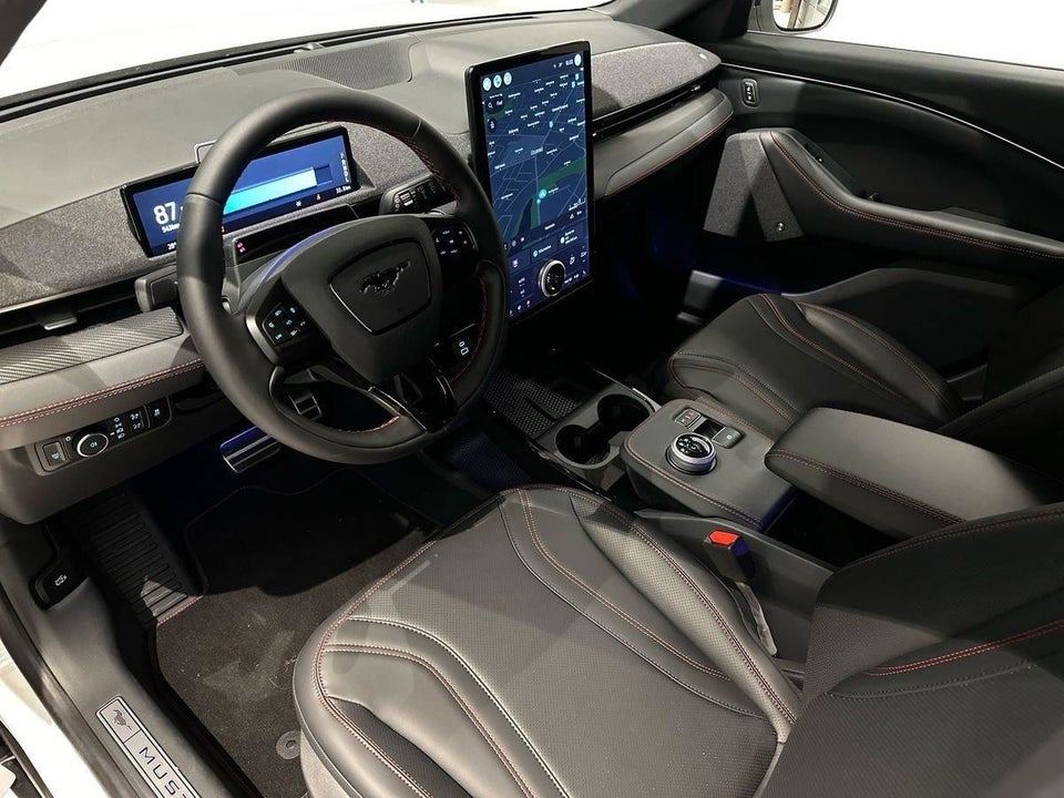 Ford Mustang Mach-E 88 Premium Extended Range 5d