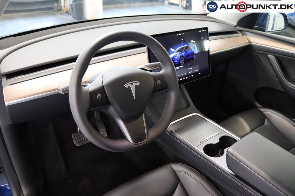 Tesla Model Y Long Range RWD 5d