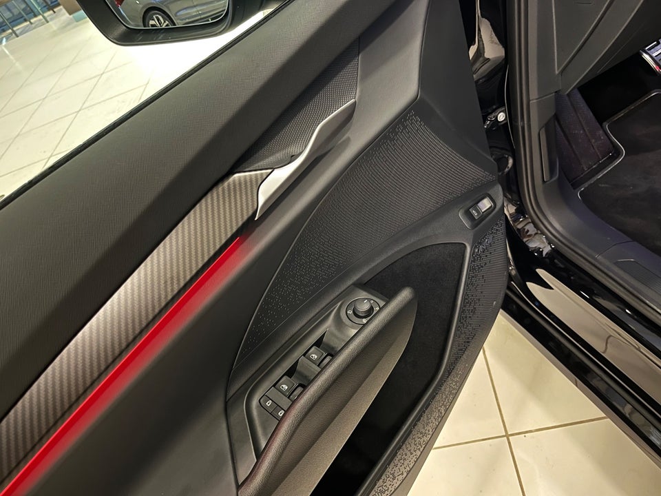 Skoda Enyaq 85x iV Sportline 5d