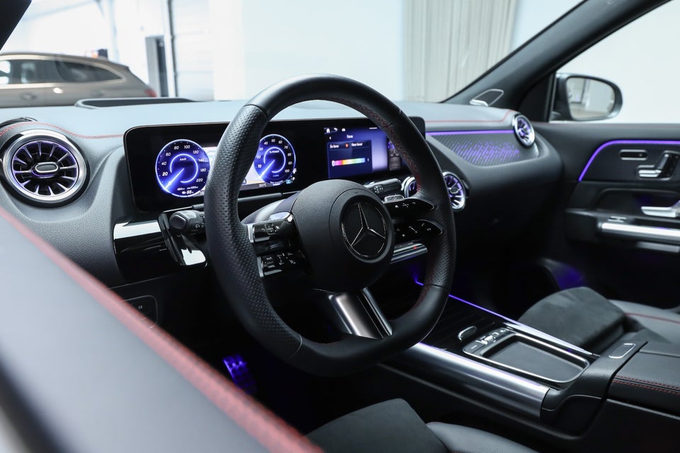 Mercedes EQA250+ AMG Premium 5d