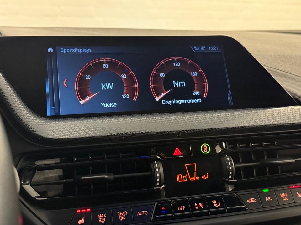 BMW 118i 1,5 Sport Line aut. 5d