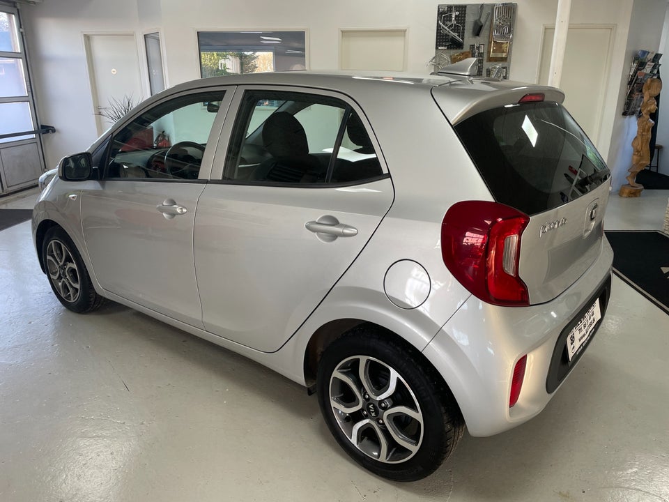 Kia Picanto 1,0 MPi Attraction 5d