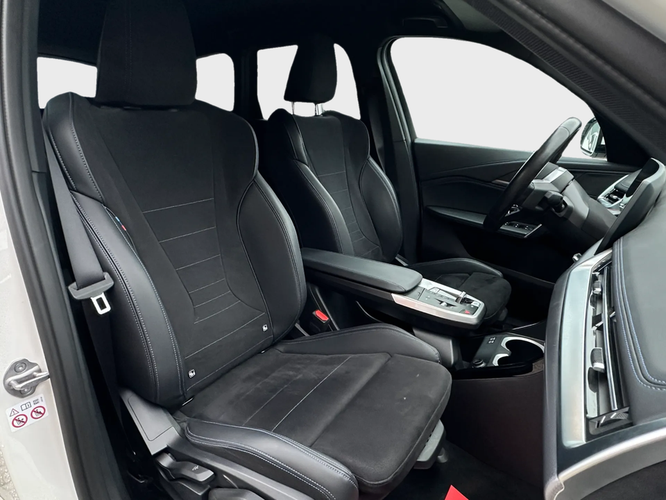 BMW iX1 eDrive20 M-Sport 5d