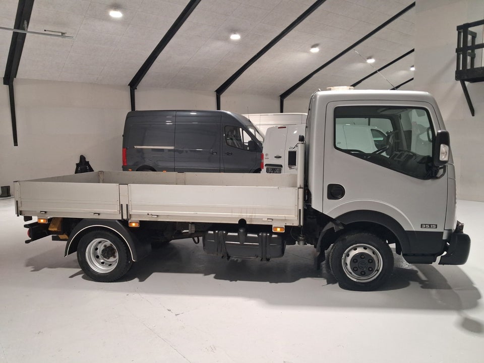 Nissan Cabstar 3,0 dCi 150 S.Kab m/lad Comfort 2d