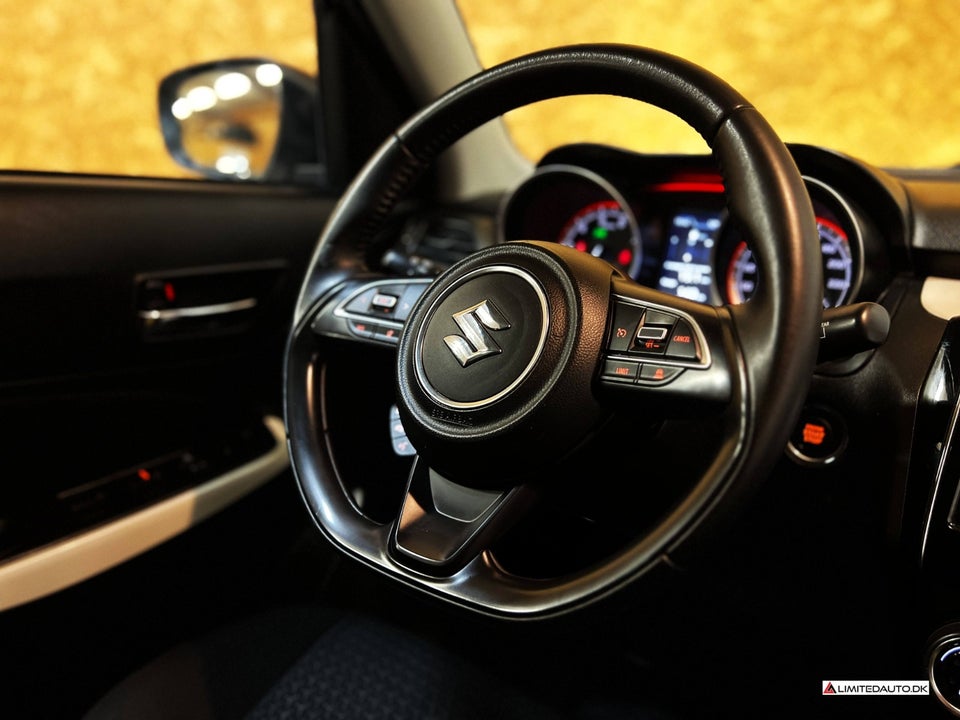 Suzuki Swift 1,2 Dualjet mHybrid Exclusive+ 5d