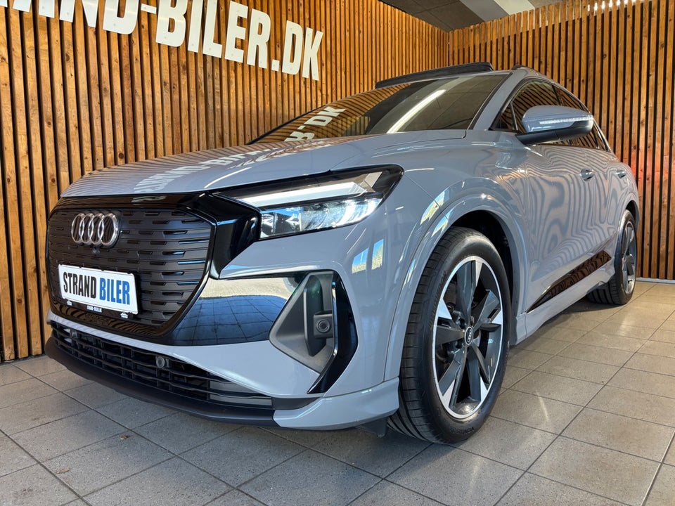 Audi Q4 e-tron 50 S-line quattro 5d