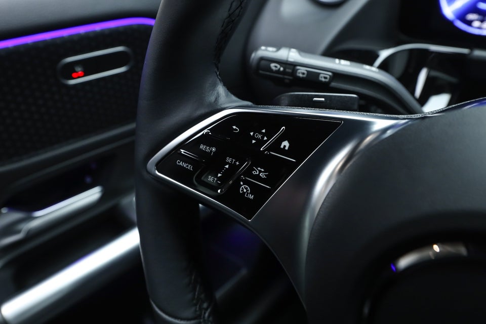 Mercedes EQA350 Progressive Advance Plus 4Matic 5d