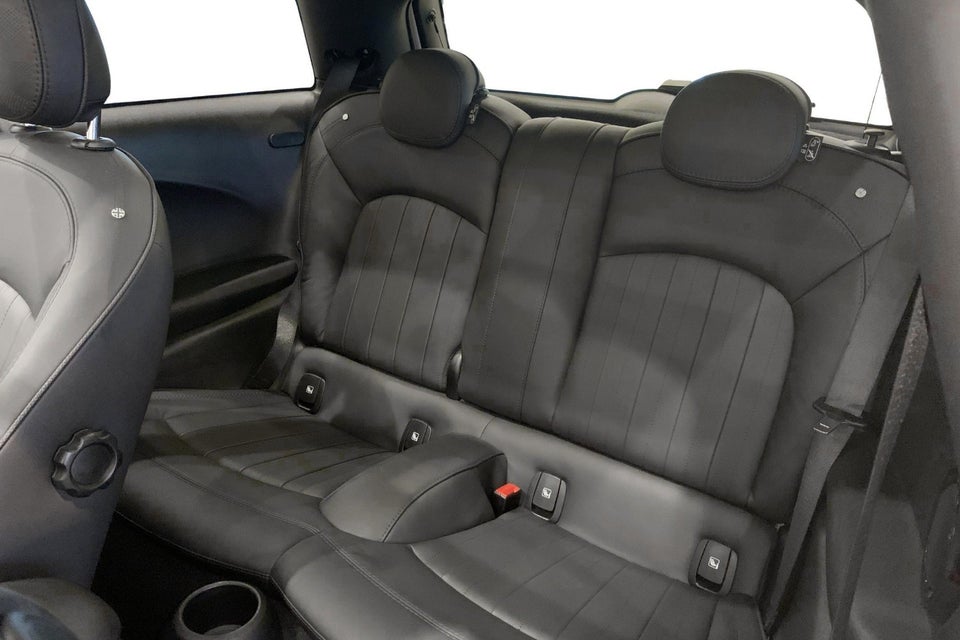 MINI Cooper SE Maximise 3d