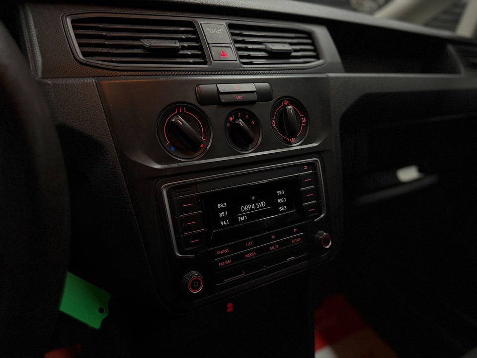 VW Caddy 2,0 TDi 102 BMT Van 4d