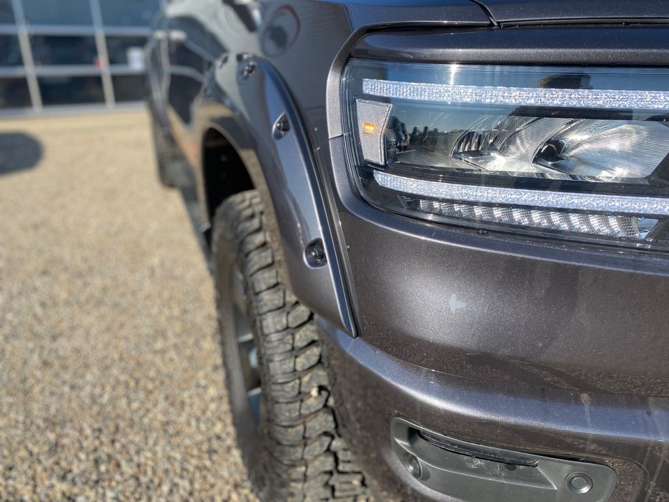 Dodge RAM 1500 5,7 V8 Hemi Laramie aut. 4d