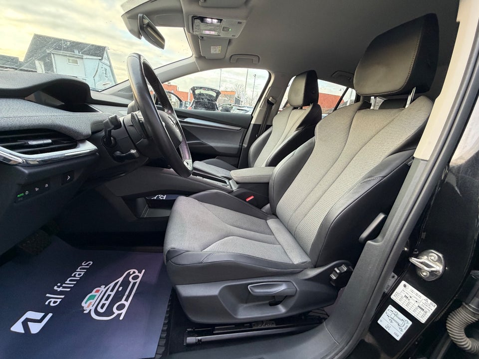 Skoda Enyaq 80 iV Loft 5d