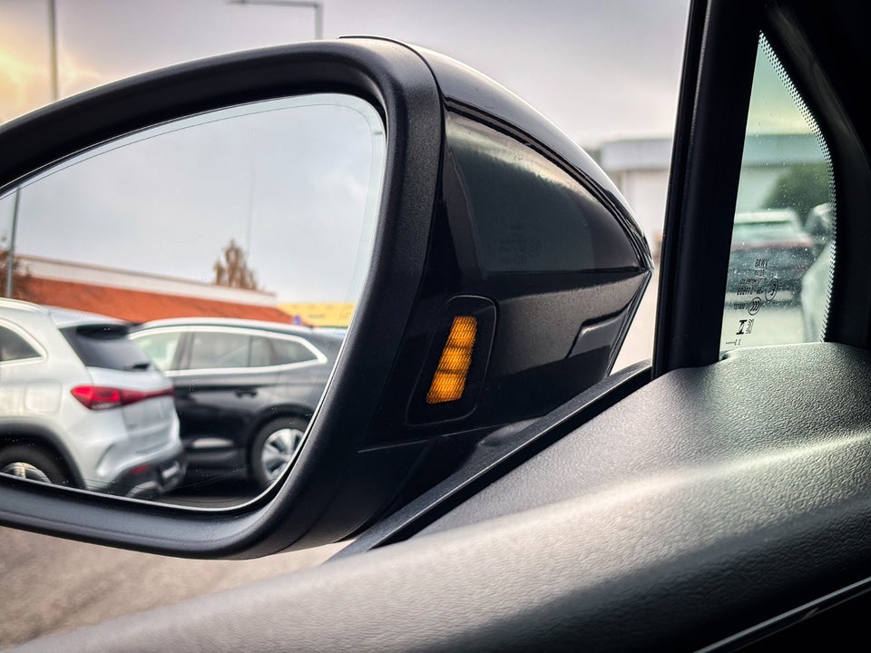 Audi Q4 e-tron 55 S-line Sportback quattro 5d