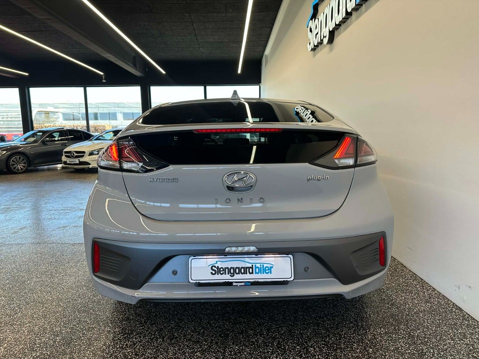 Hyundai Ioniq 1,6 PHEV Premium DCT 5d