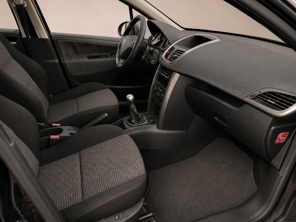 Peugeot 207 1,6 HDi 90 Comfort+ 5d