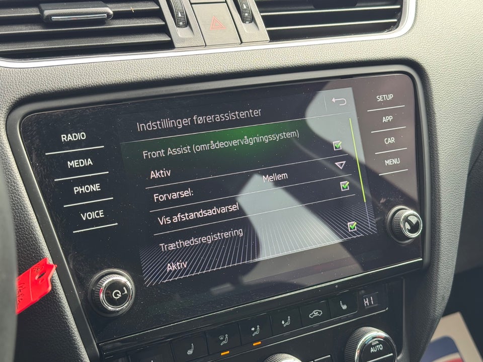 Skoda Octavia 1,6 TDi 115 Style Combi 5d