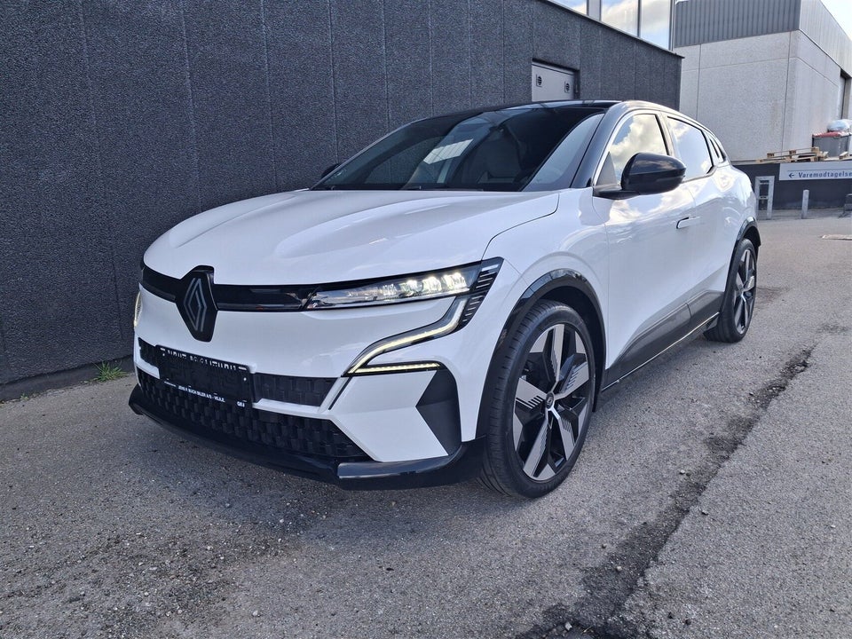 Renault Megane E-Tech 40 Techno 5d