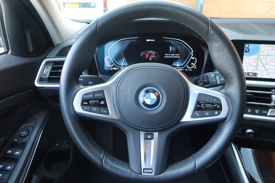 BMW 330e 2,0 Touring Sport Line aut. 5d