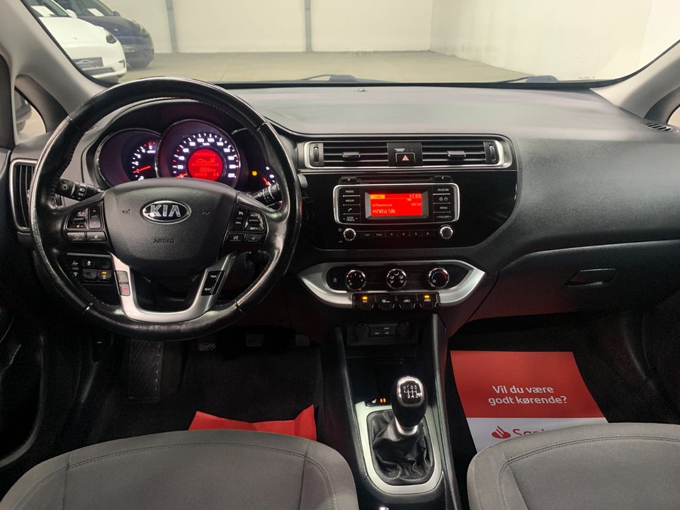 Kia Rio 1,1 CRDi 75 Intro Edition 5d