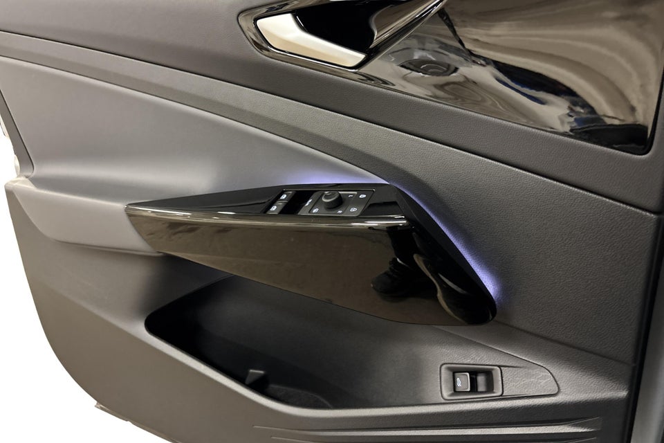 VW ID.4 77 Style+ 5d