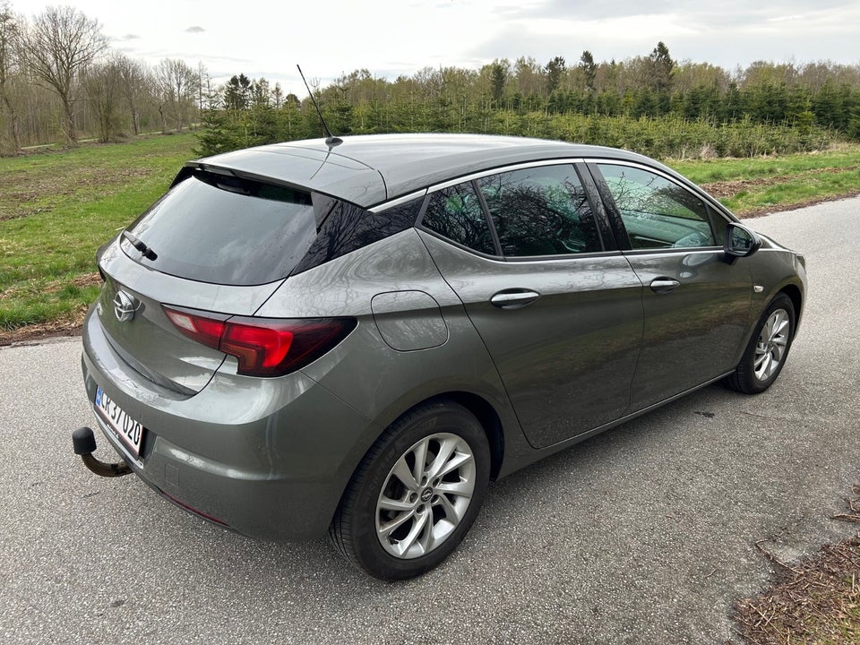 Opel Astra 1,5 D 105 Edition 5d