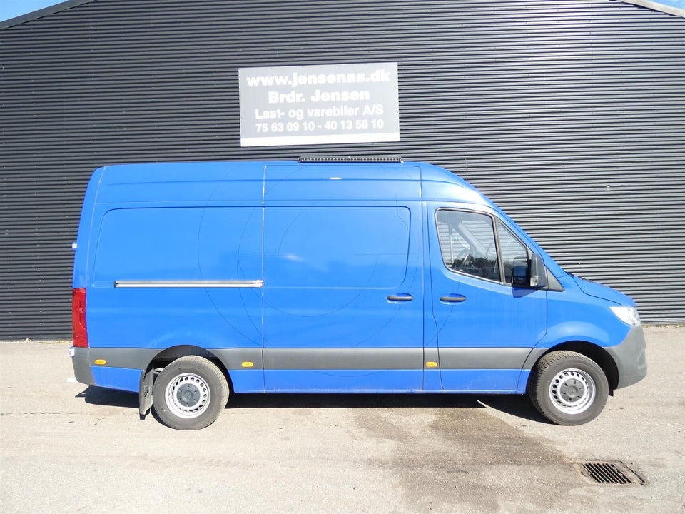 Mercedes Sprinter 317 2,0 CDi A2 Kassevogn aut. RWD
