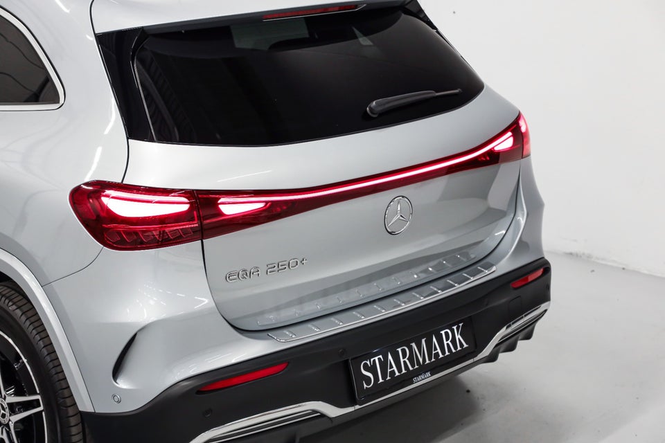 Mercedes EQA250+ AMG Advance 5d